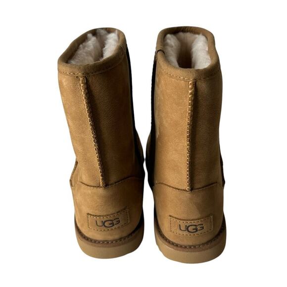UGG Classic Short II Boot Chestnut Size 5 - Picture 6 of 8